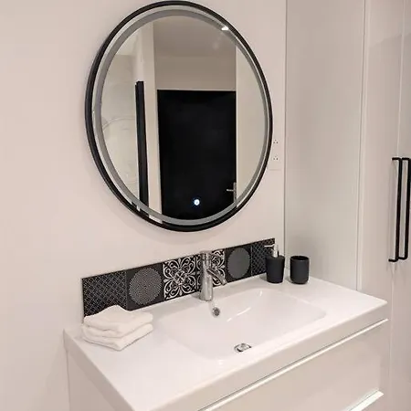 Bienvenue Chez Severine Et Julien Appartement 75M2 Mirefleurs Buitenkant foto